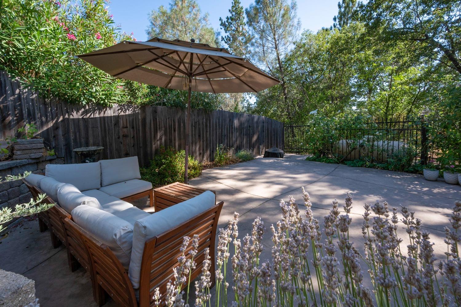 2683 EDGEWOOD Drive