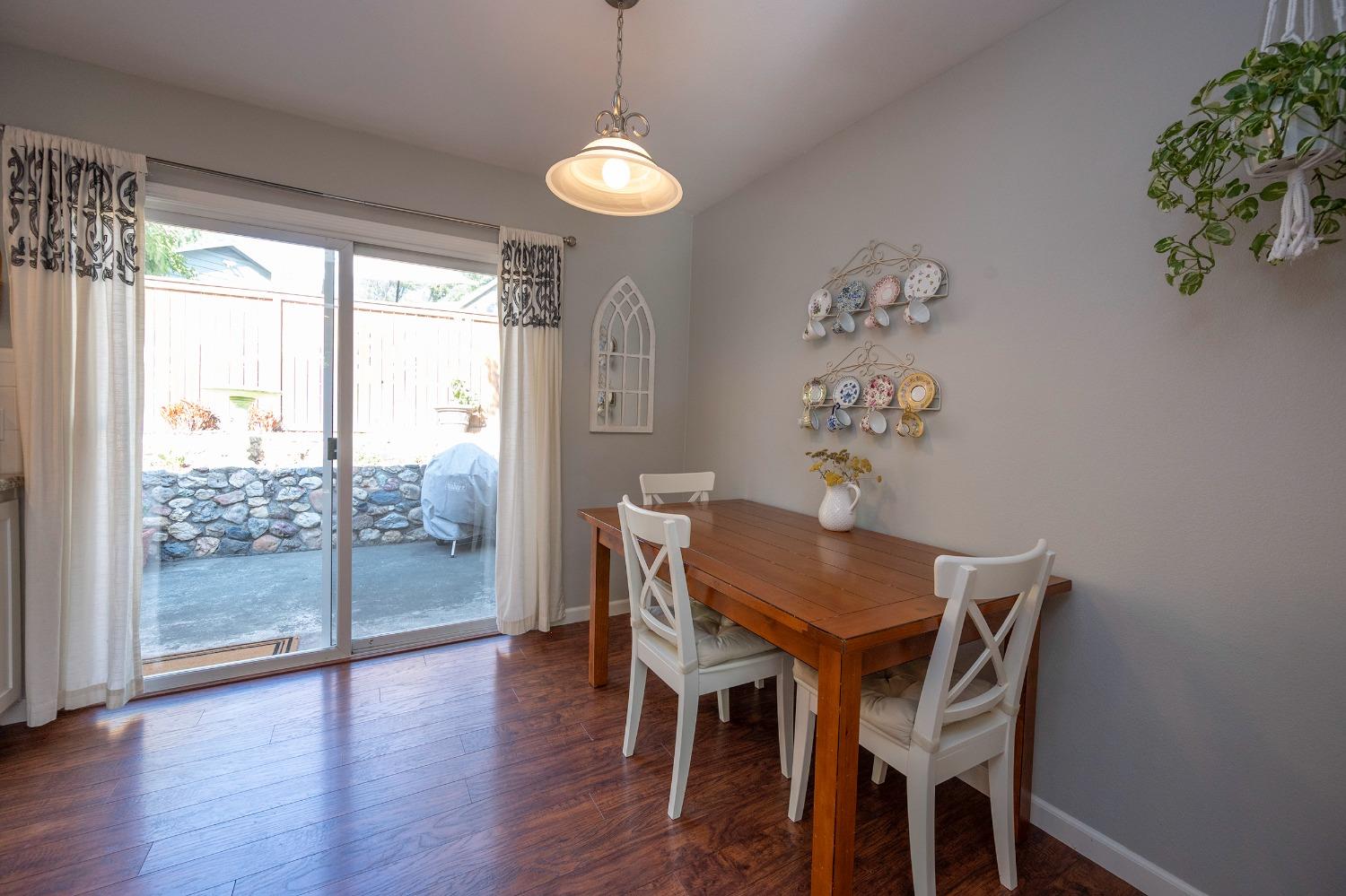 2683 EDGEWOOD Drive