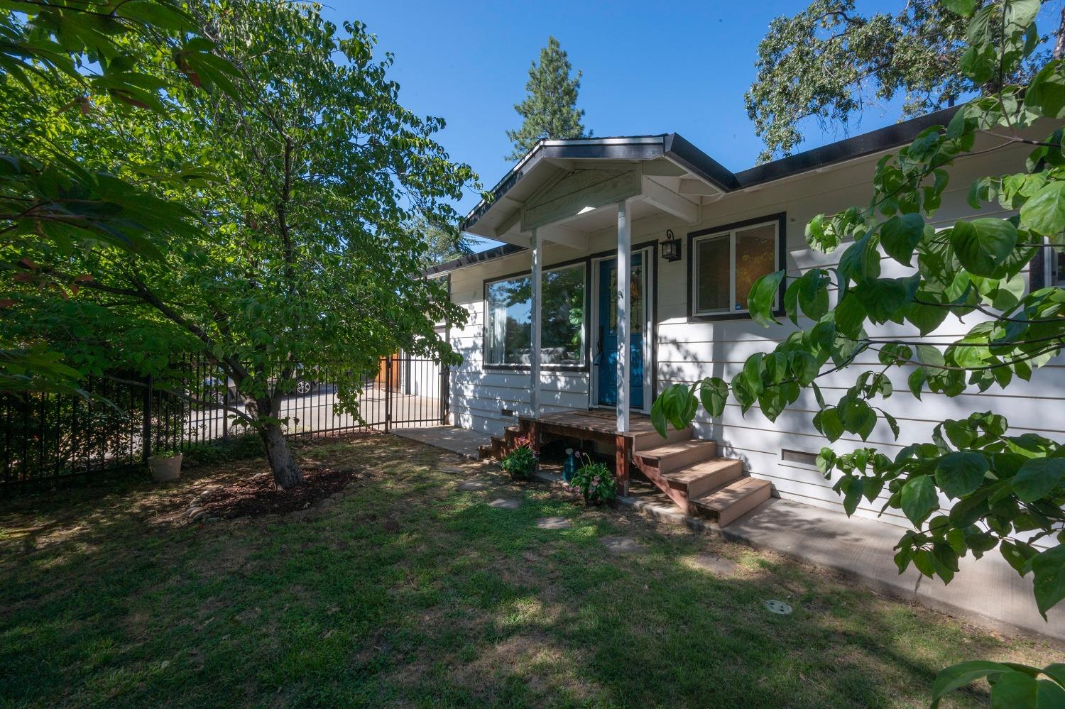 2683 EDGEWOOD Drive