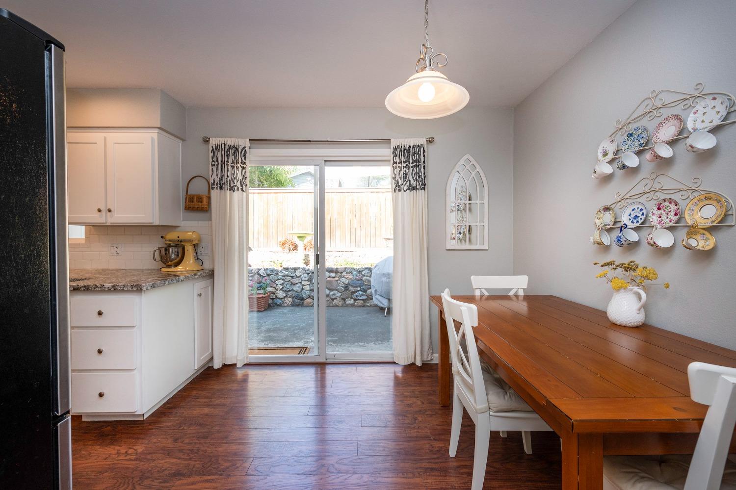 2683 EDGEWOOD Drive