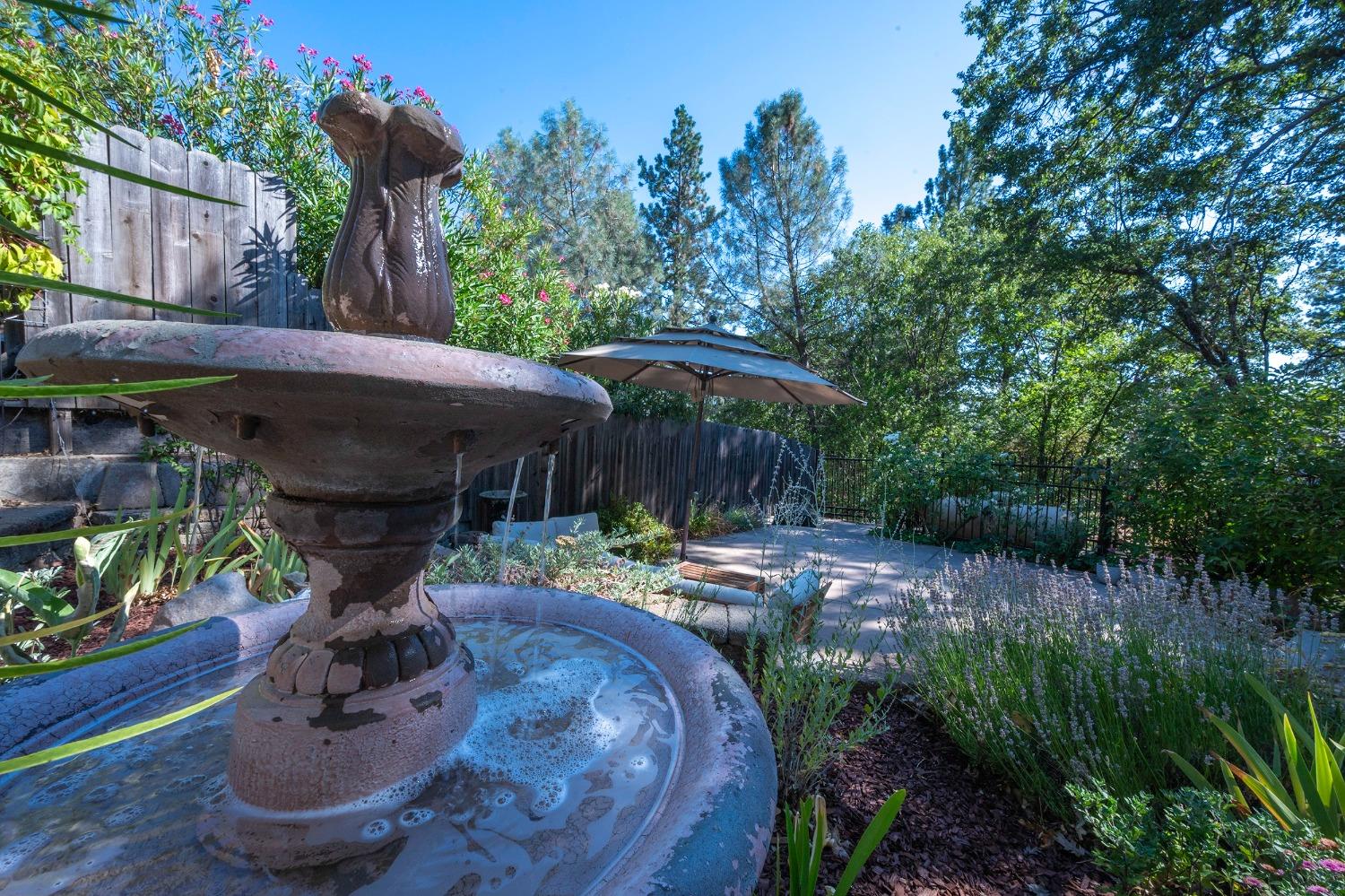 2683 EDGEWOOD Drive