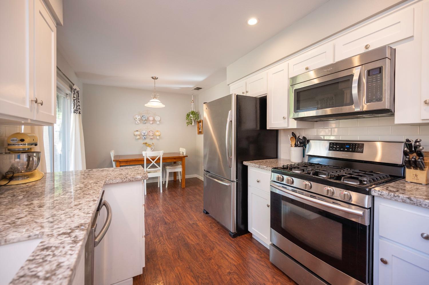 2683 EDGEWOOD Drive