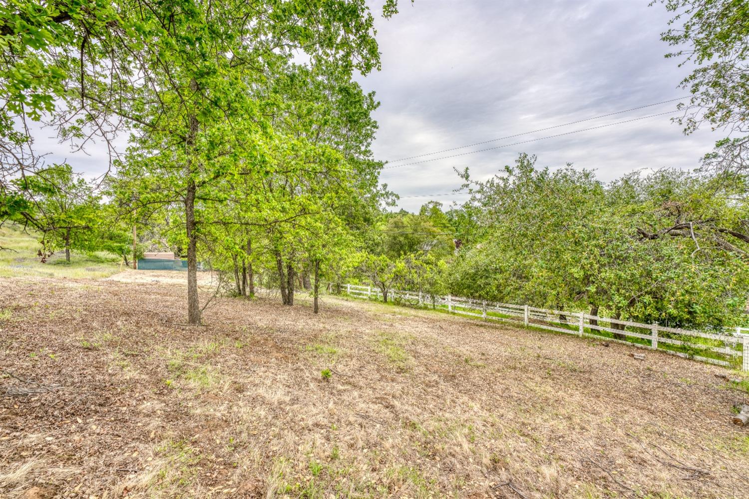 2653 KNOLLWOOD Drive