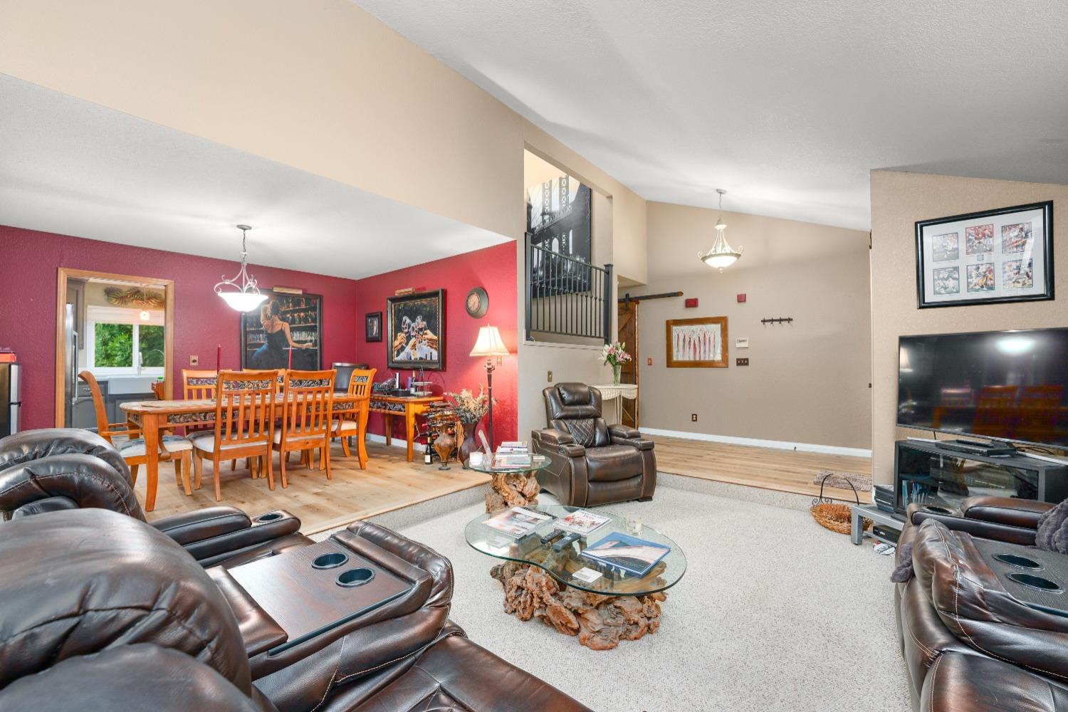 2653 KNOLLWOOD Drive