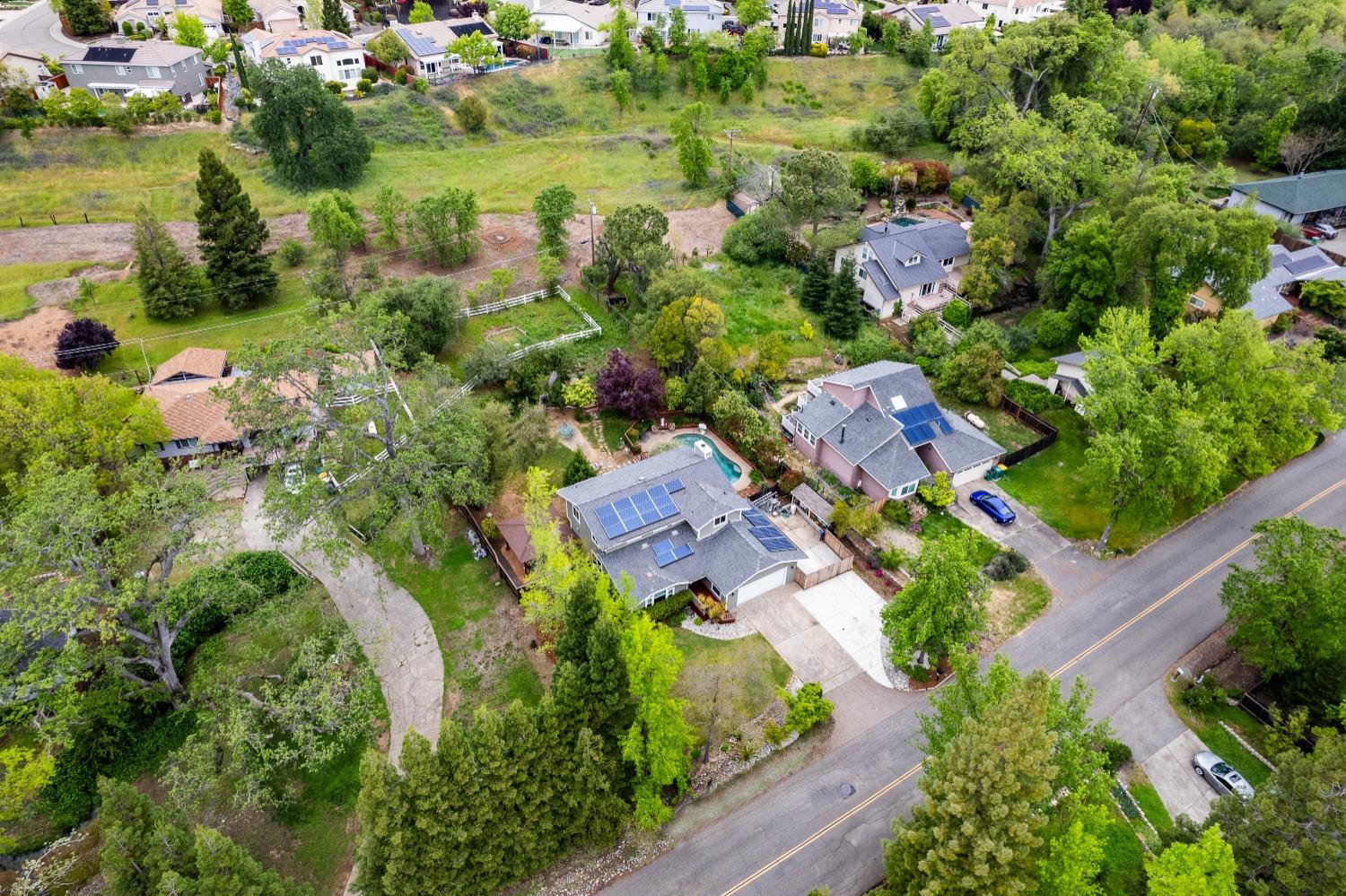 2653 KNOLLWOOD Drive