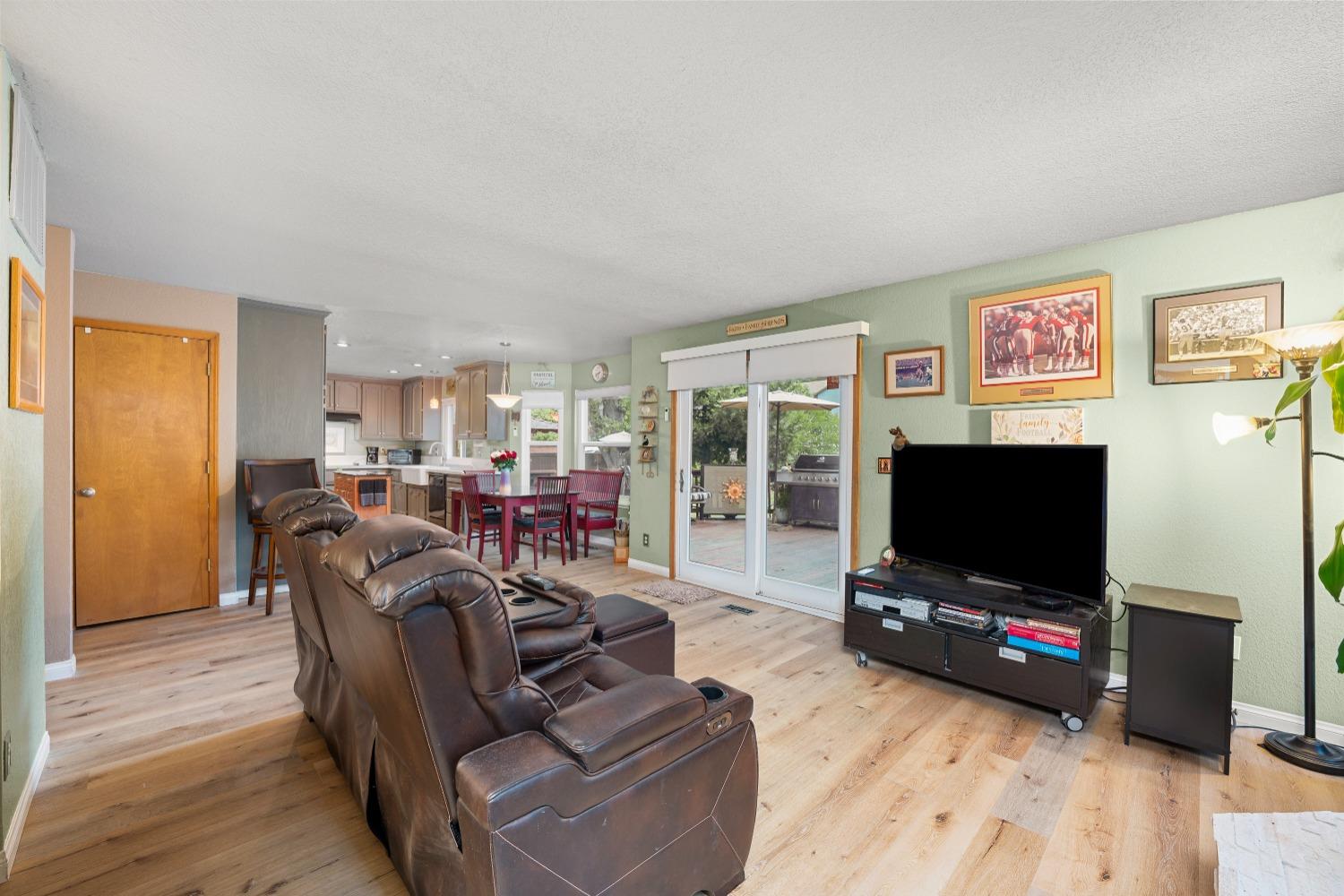 2653 KNOLLWOOD Drive