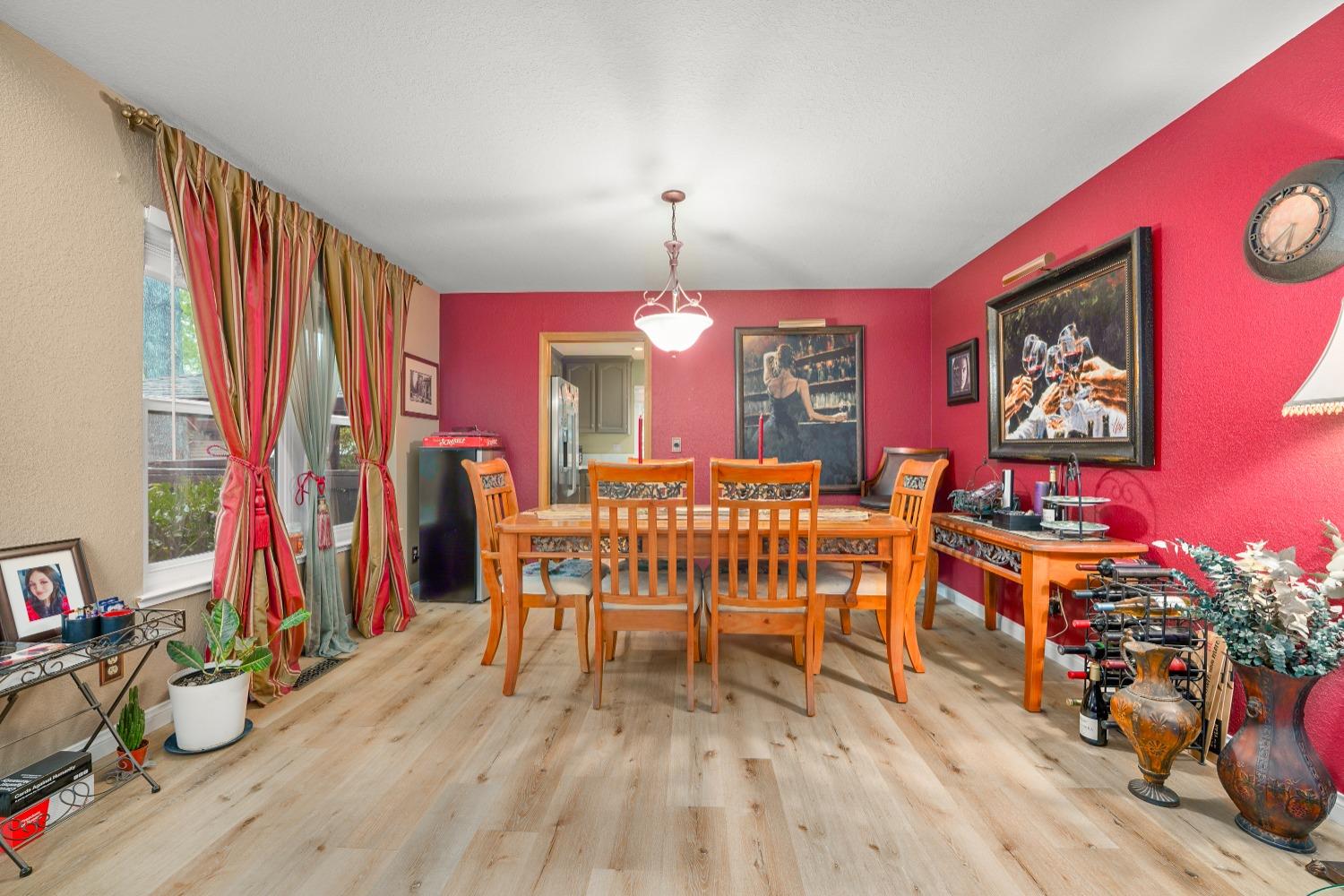 2653 KNOLLWOOD Drive