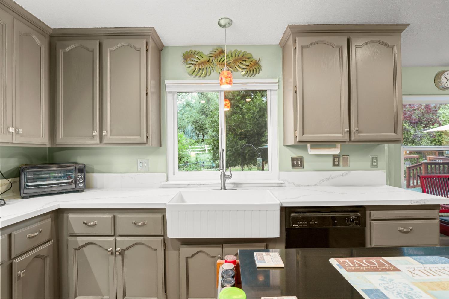 2653 KNOLLWOOD Drive