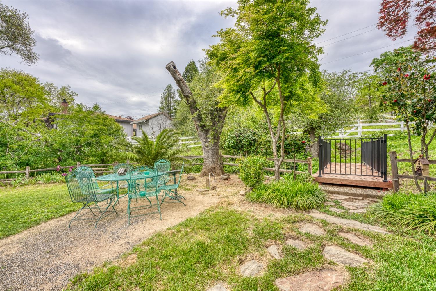 2653 KNOLLWOOD Drive