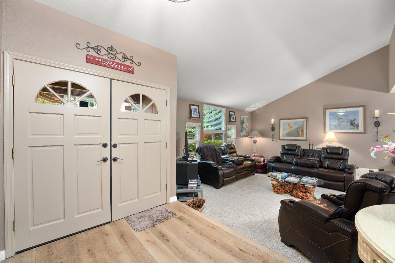 2653 KNOLLWOOD Drive