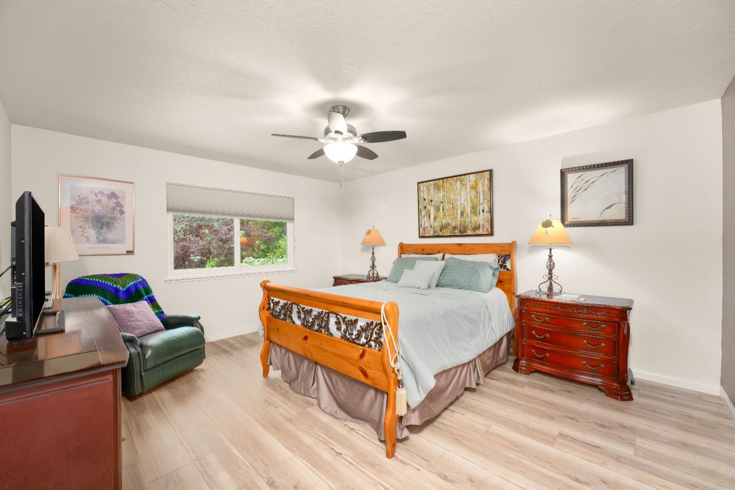 2653 KNOLLWOOD Drive