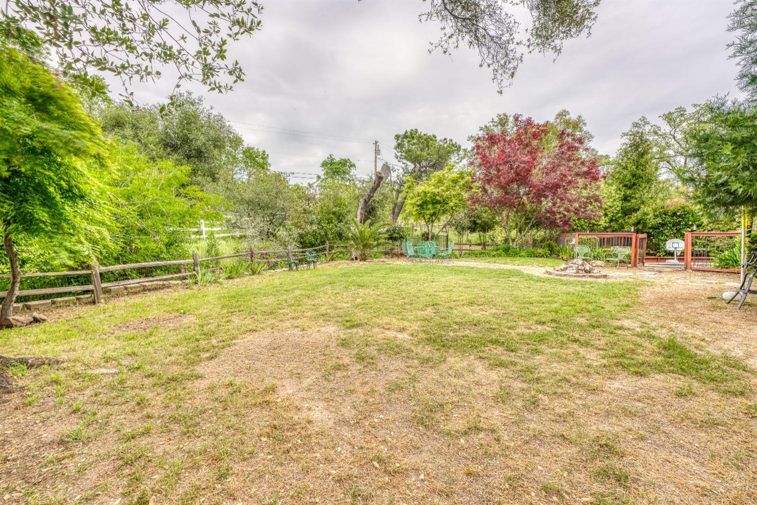 2653 KNOLLWOOD Drive