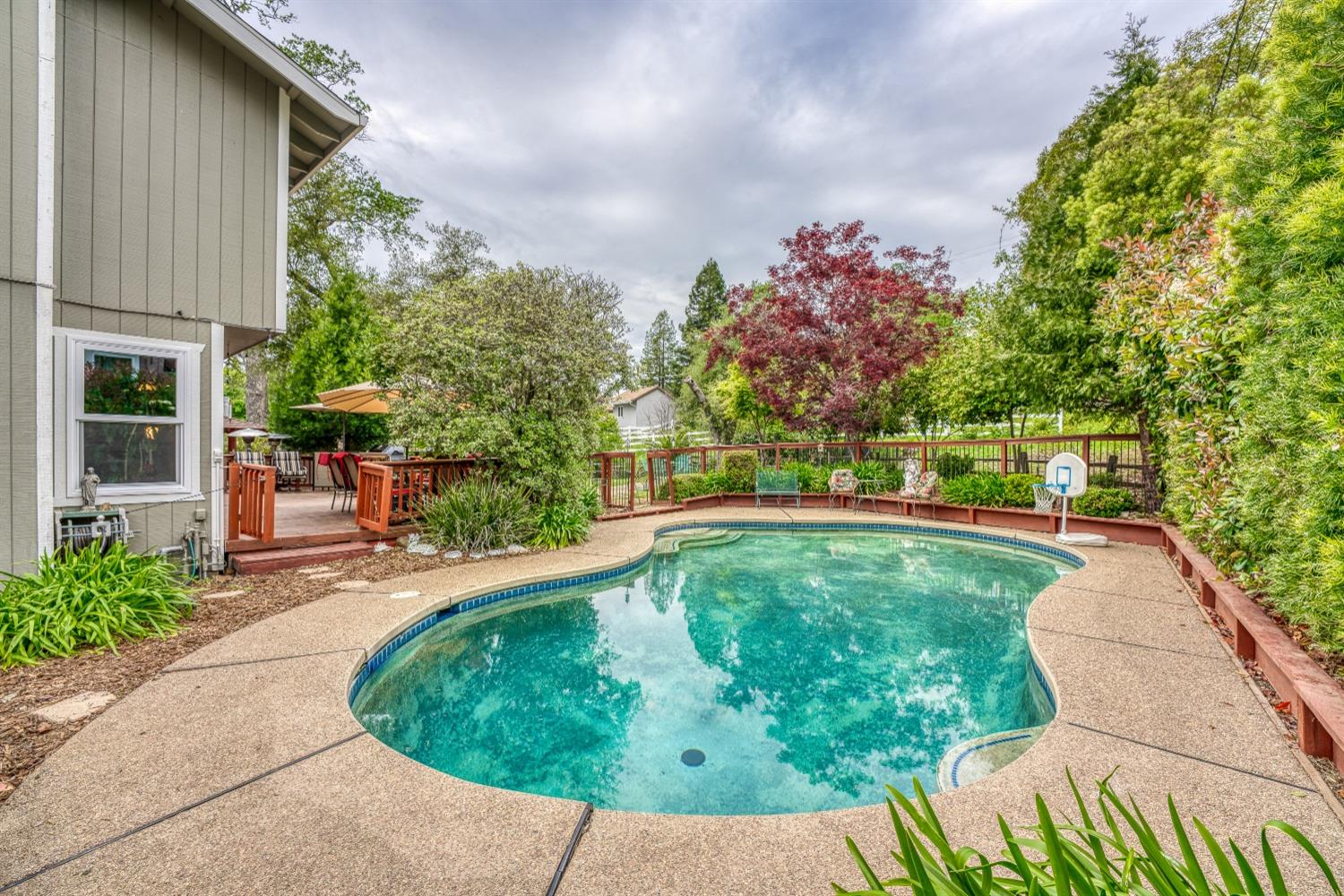 2653 KNOLLWOOD Drive