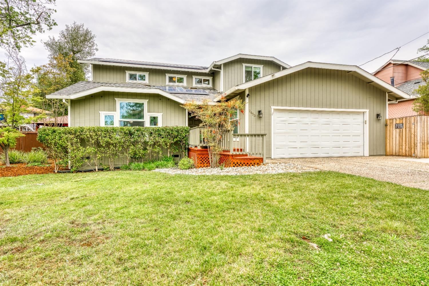 2653 KNOLLWOOD Drive