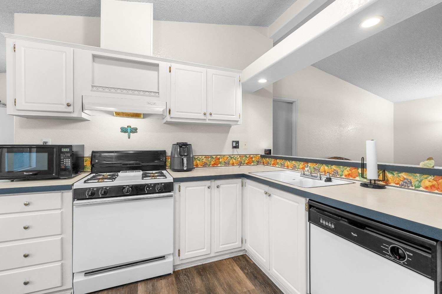 4800 Auburn Folsom Road 11