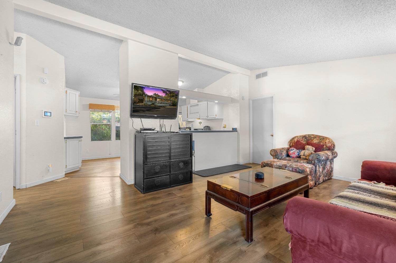 4800 Auburn Folsom Road 11