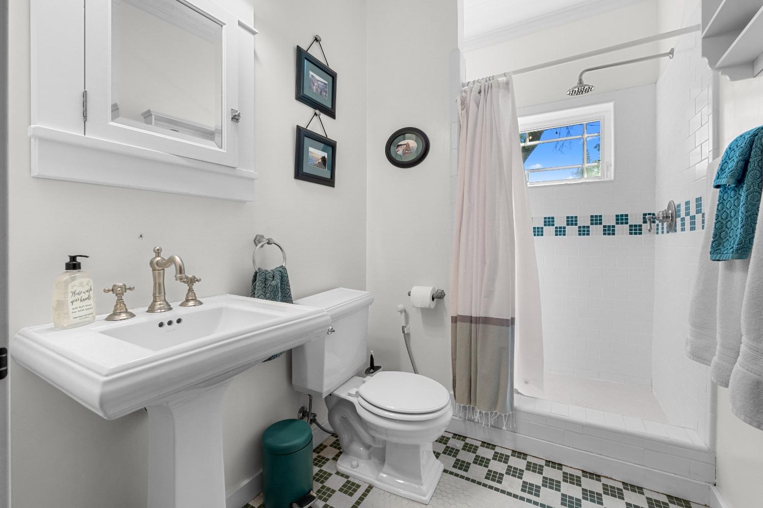 3137 Squirrel Hollow