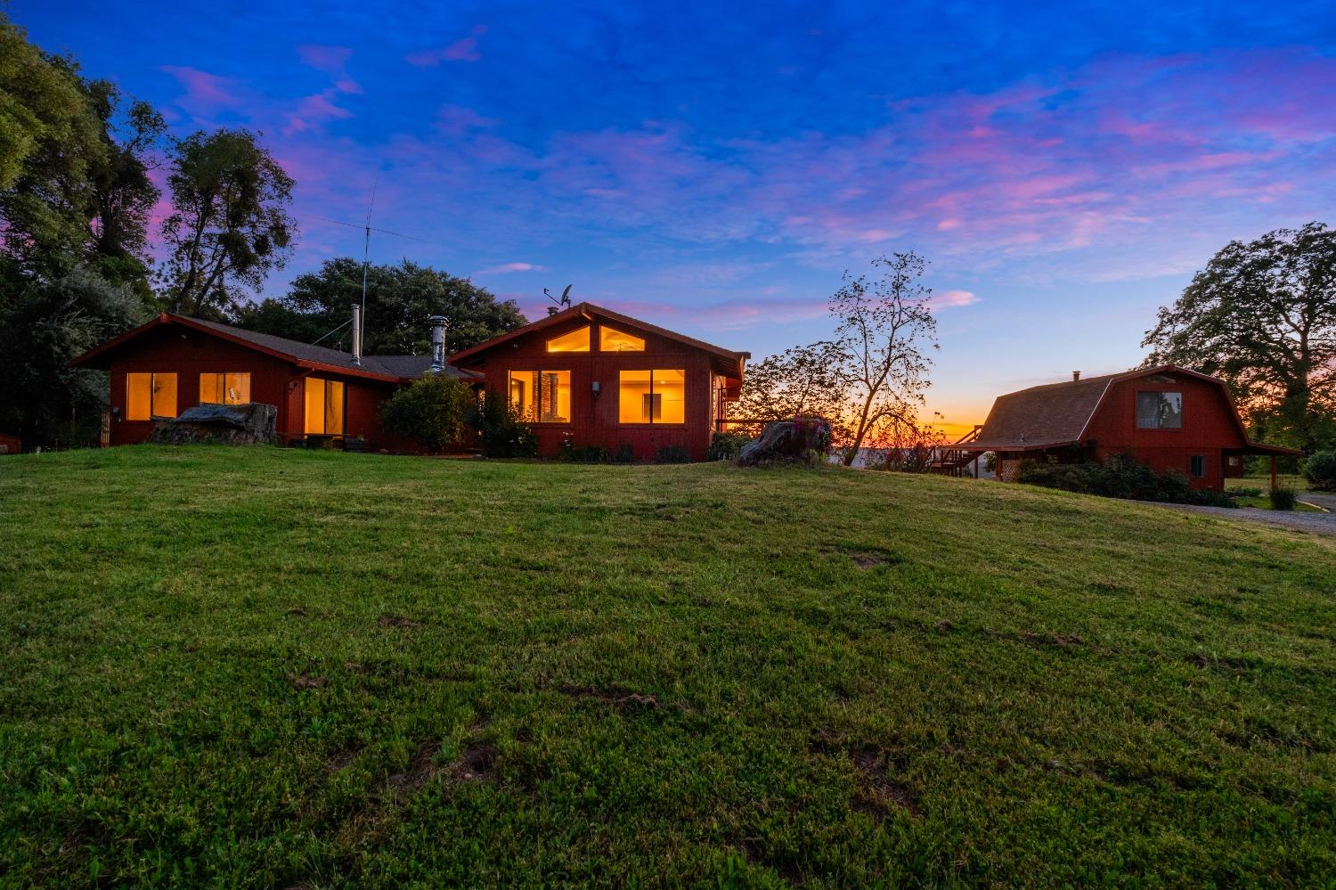 2575 Sand Ridge Road