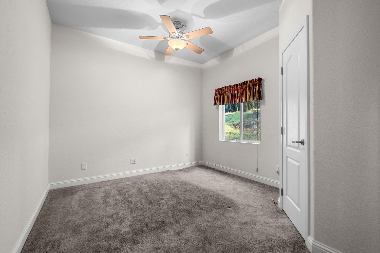 6107 Mobile Manor Road