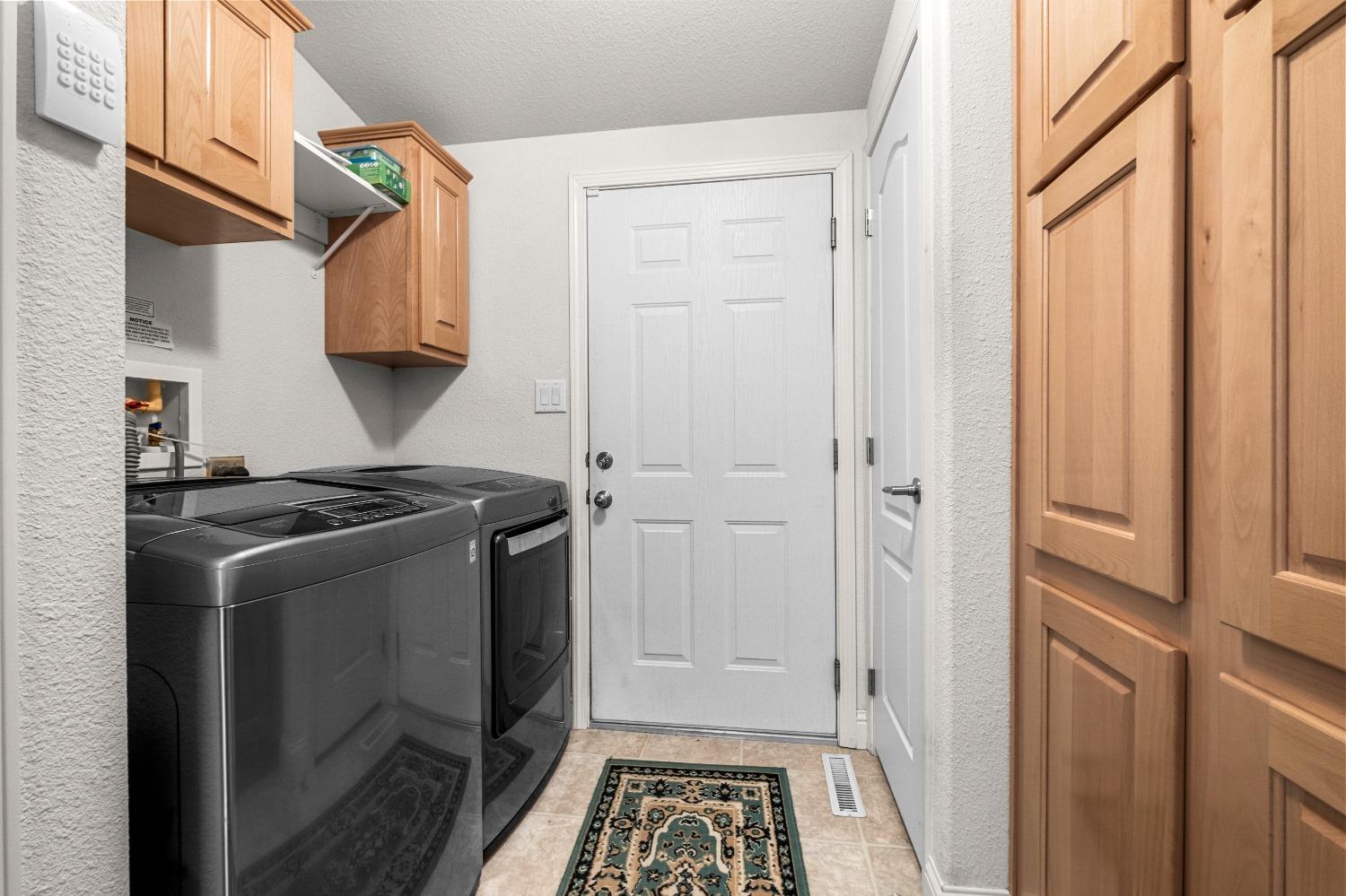 6107 Mobile Manor Road