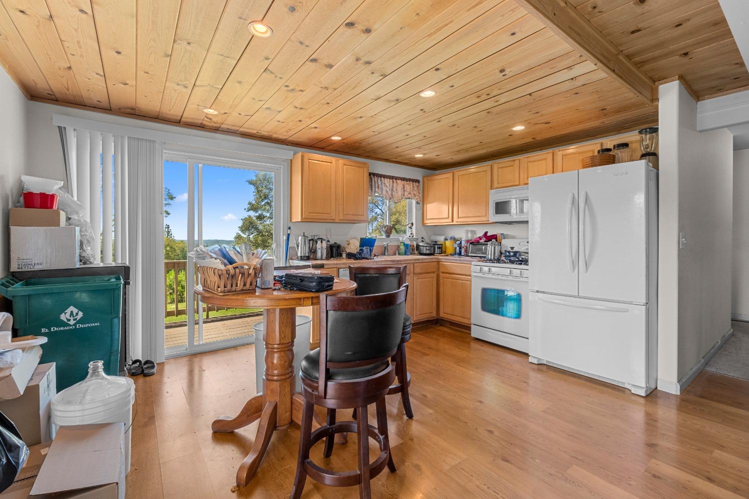 6107 Mobile Manor Road