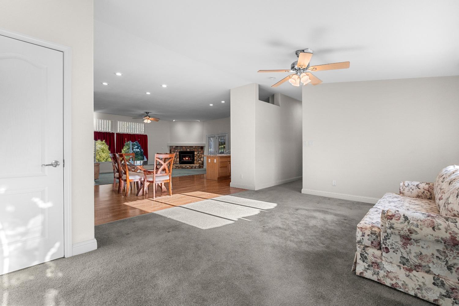 6107 Mobile Manor Road