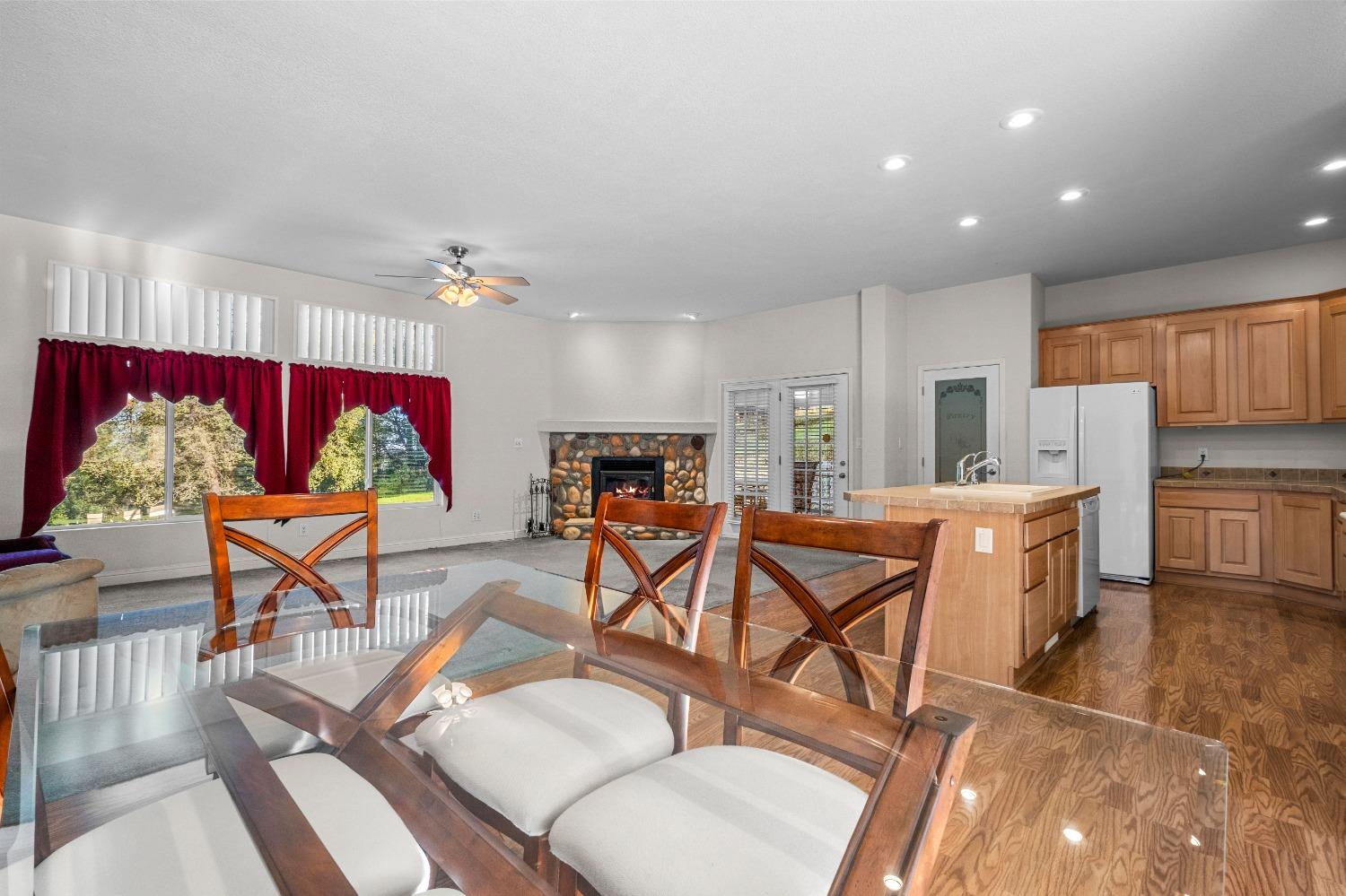 6107 Mobile Manor Road