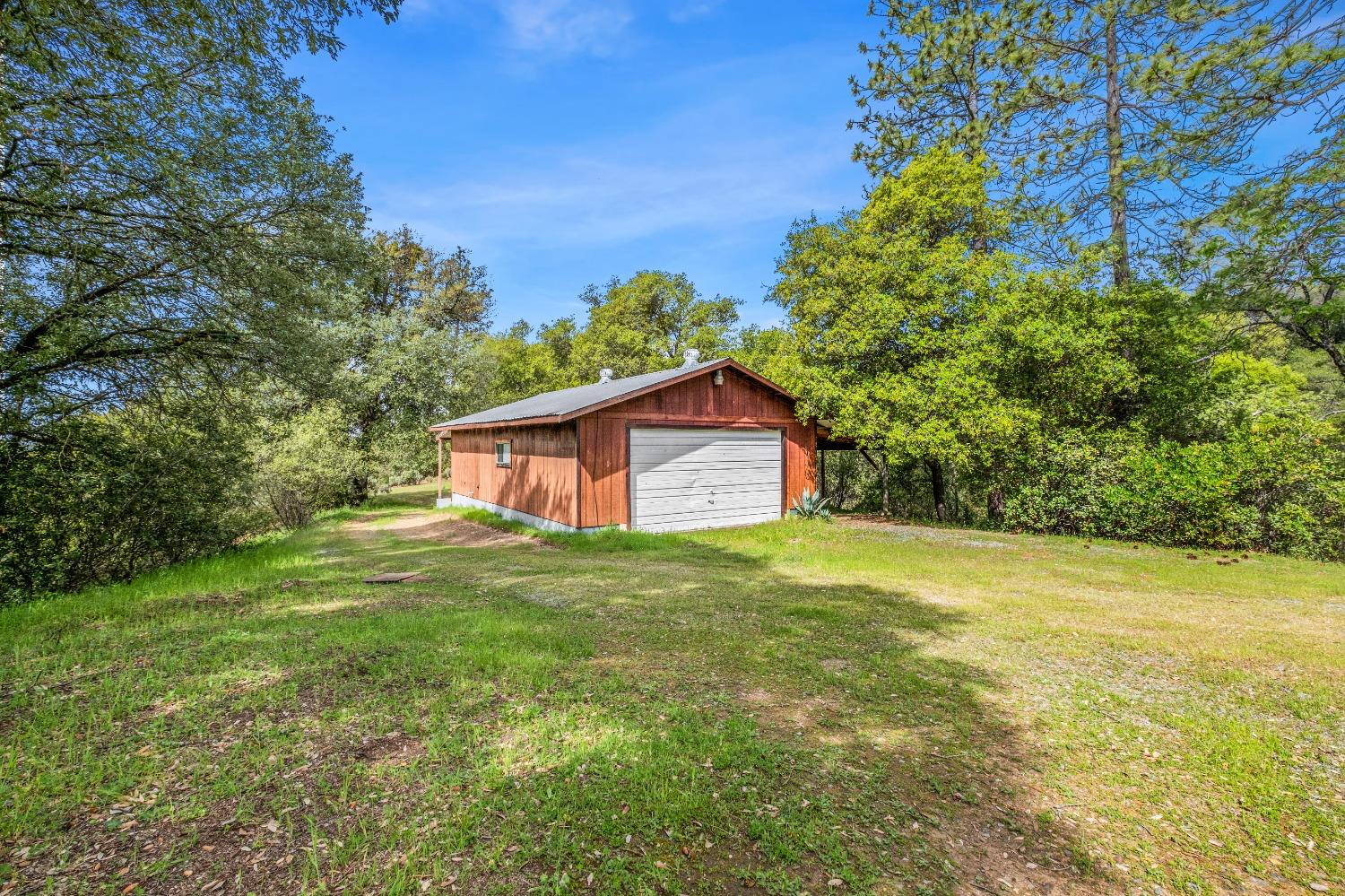 16315 Mount Whitney Drive