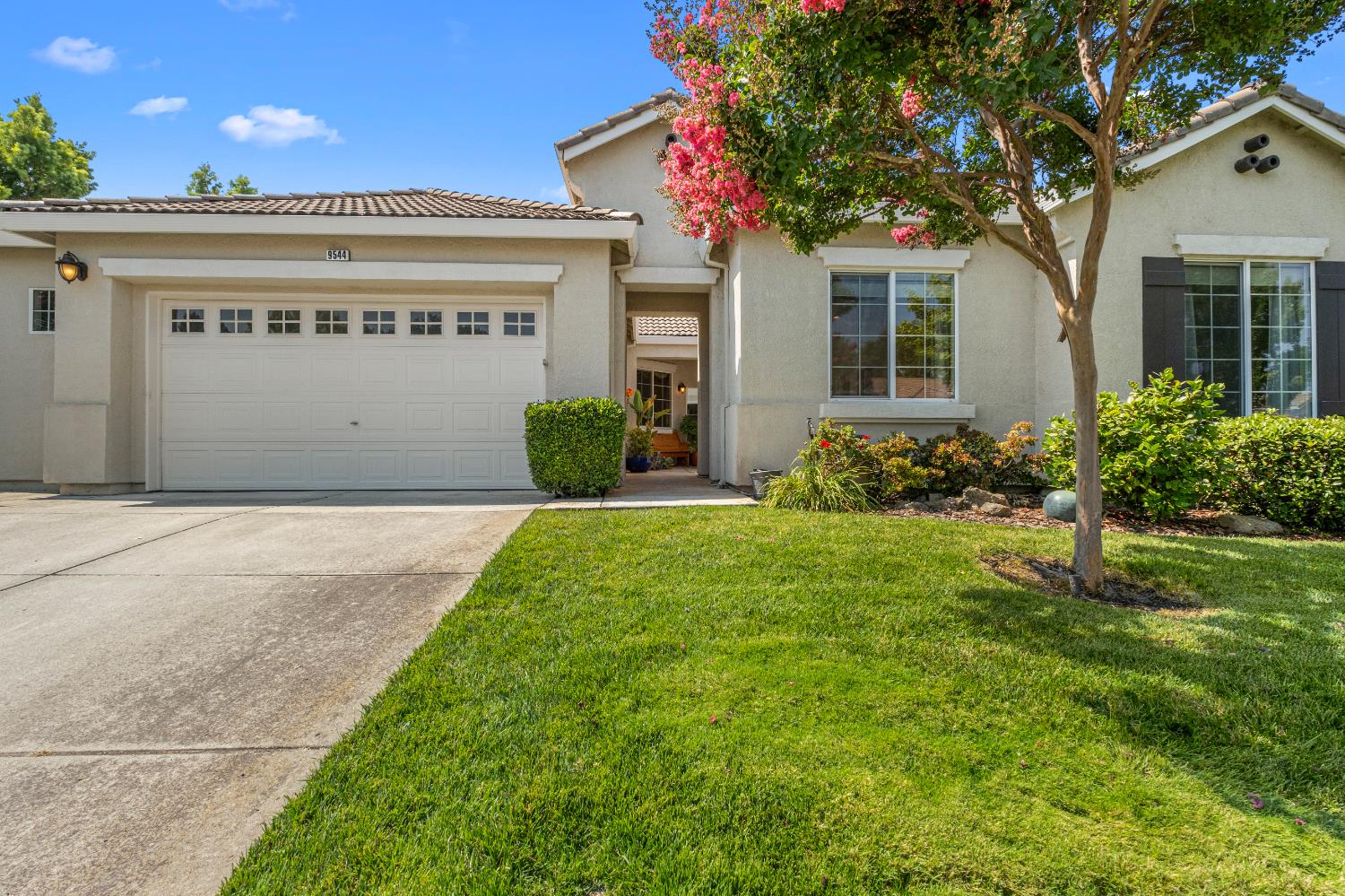 9544 Sun Poppy Way