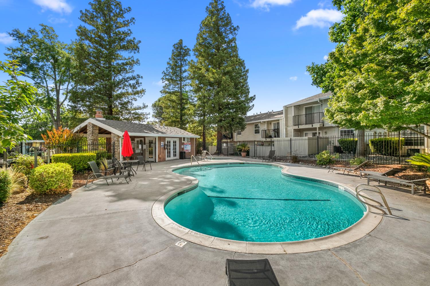 7131 Stella Lane 32
