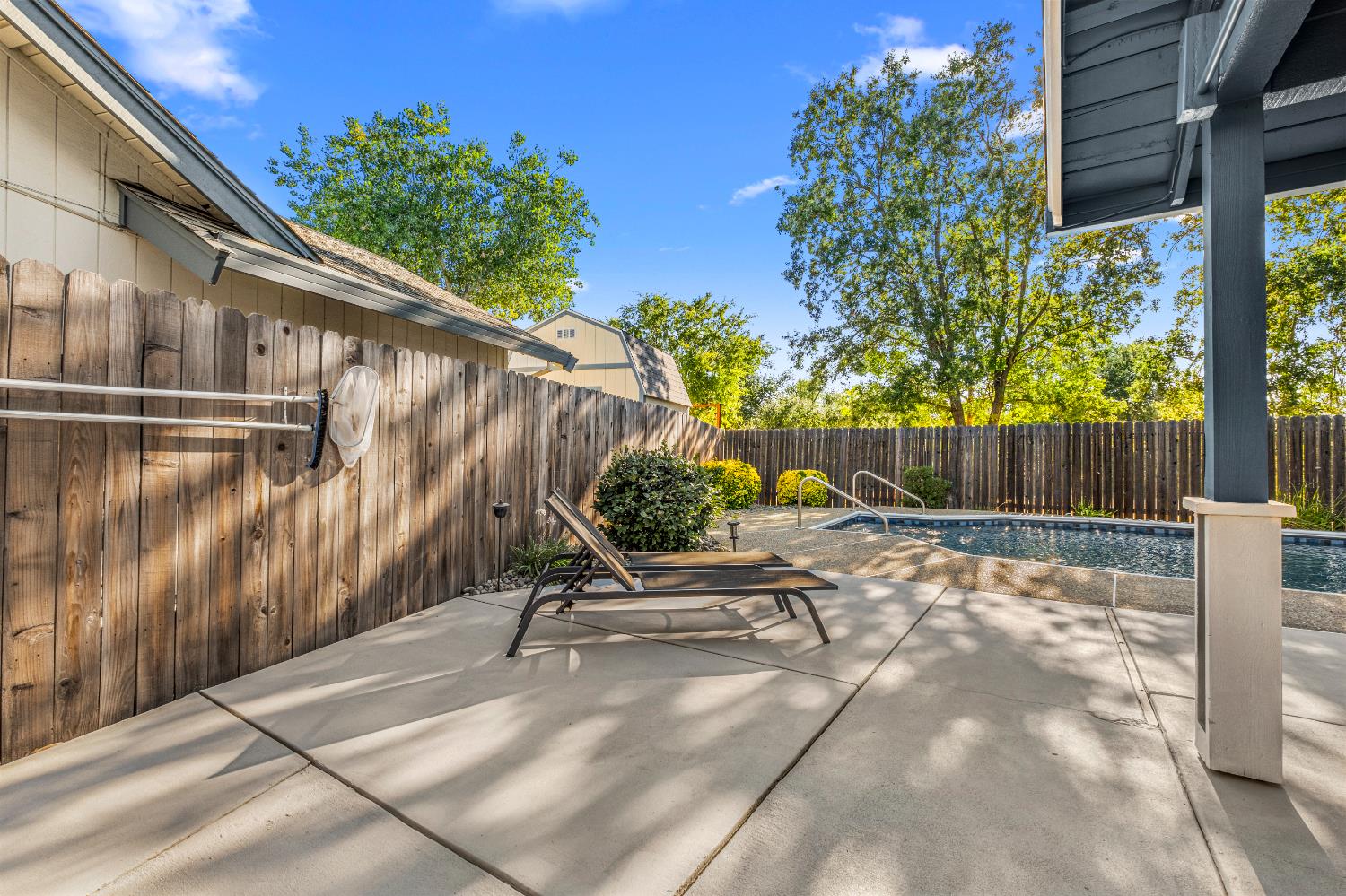 641 Lyndhurst Avenue