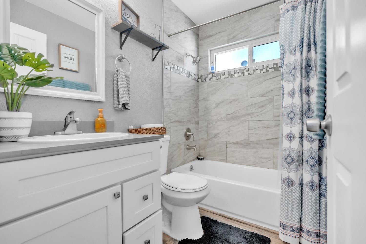6609 Weatherby Way