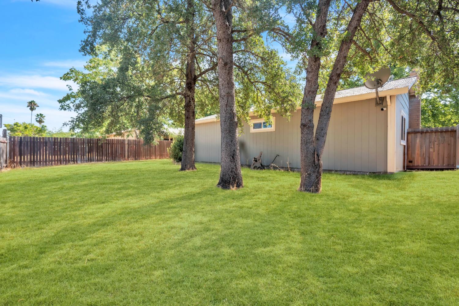 6609 Weatherby Way