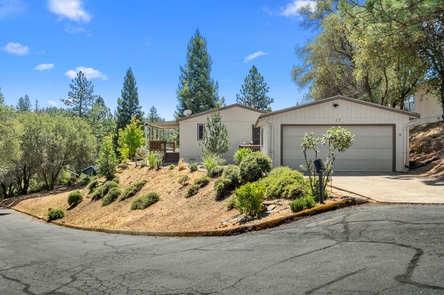 9461 State Highway 193 17