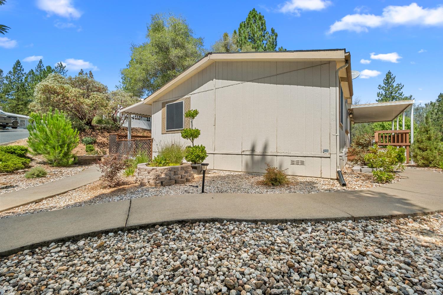 9461 State Highway 193 17