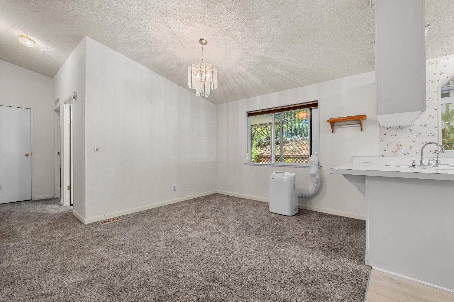 9461 State Highway 193 17