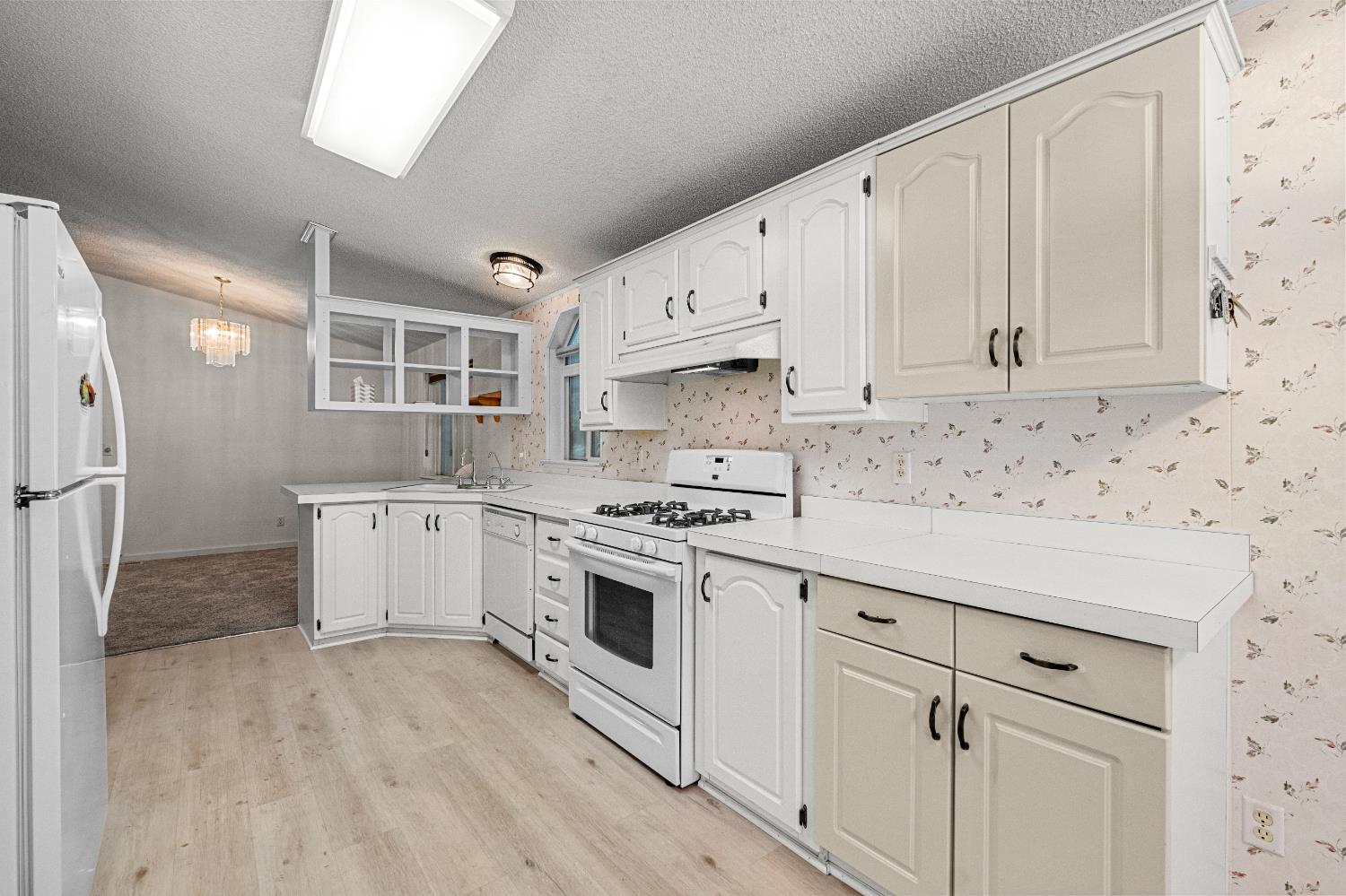 9461 State Highway 193 17