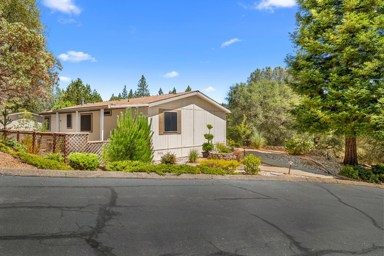 9461 State Highway 193 17