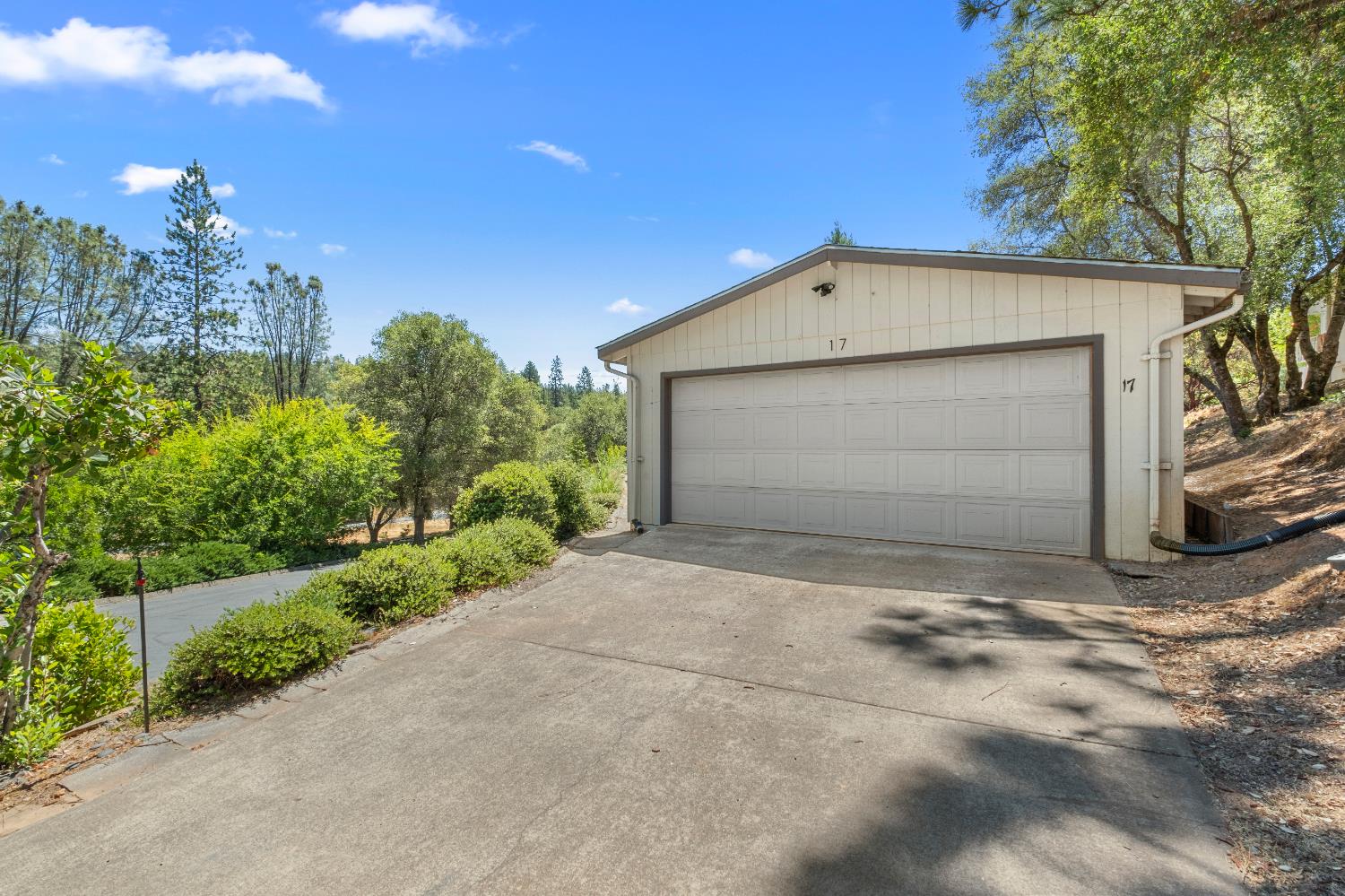 9461 State Highway 193 17