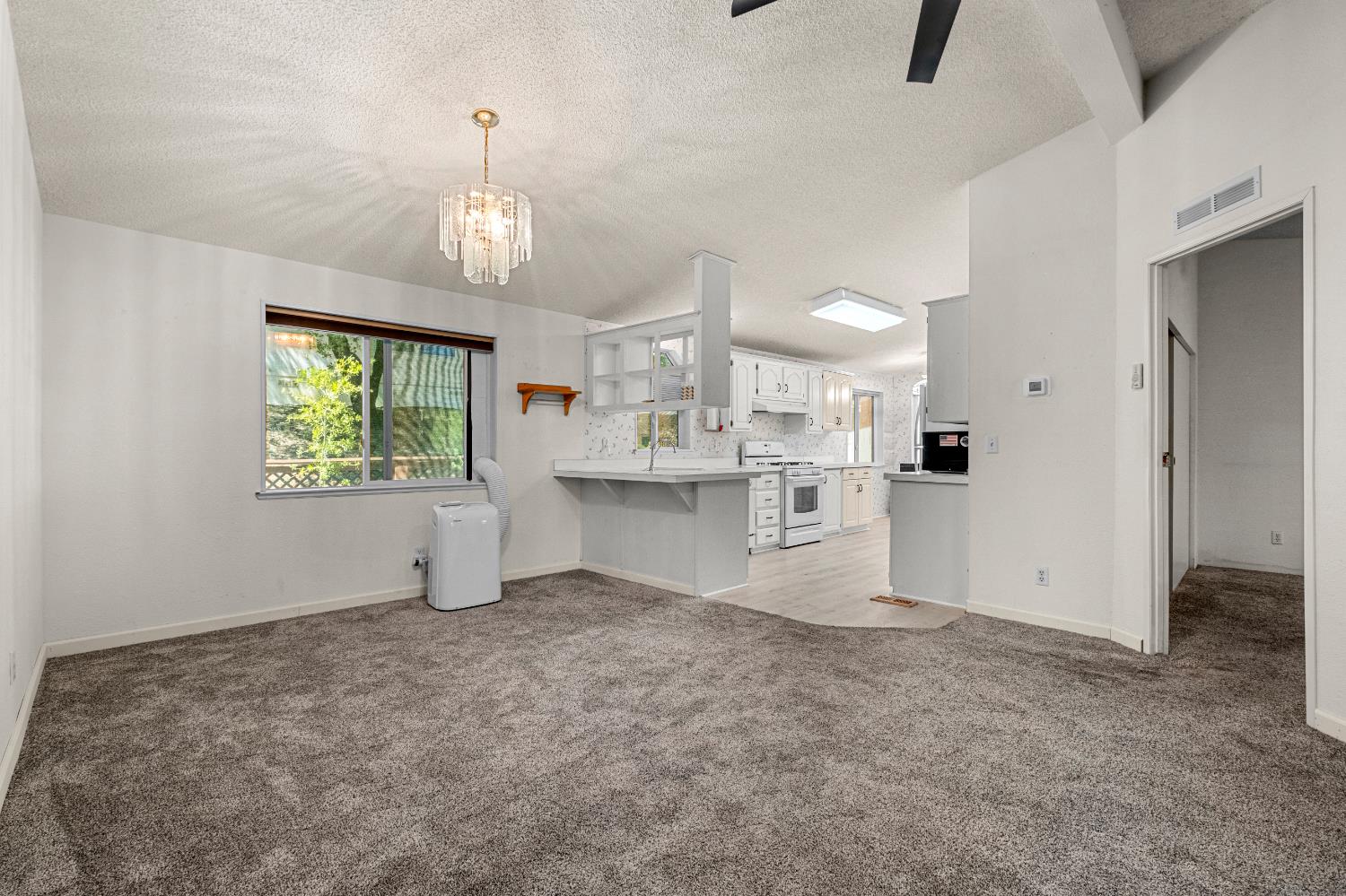 9461 State Highway 193 17