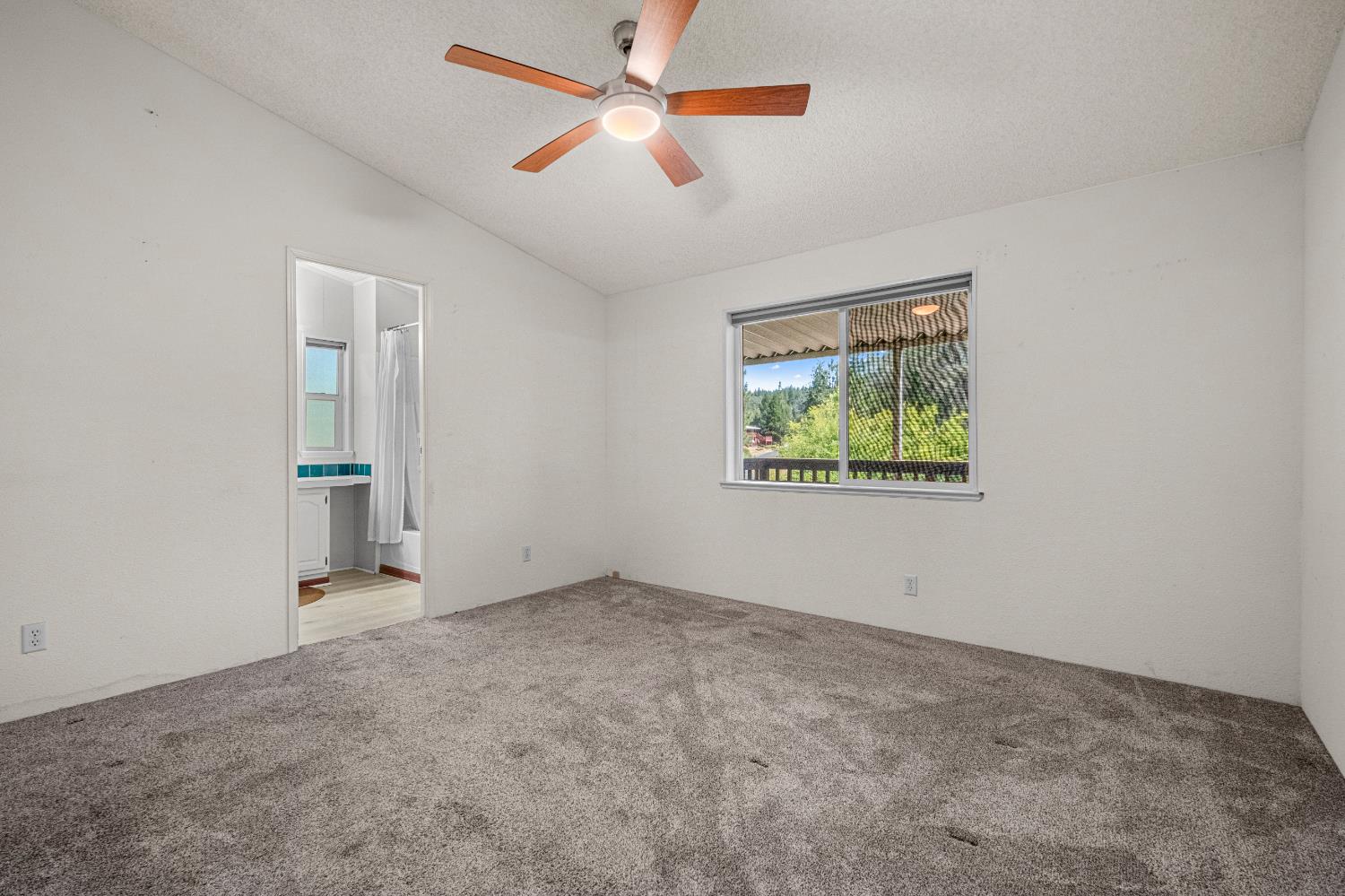 9461 State Highway 193 17