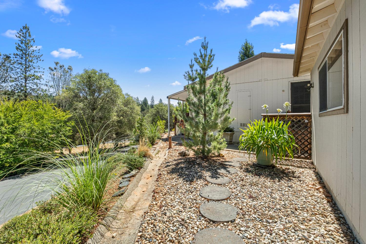 9461 State Highway 193 17