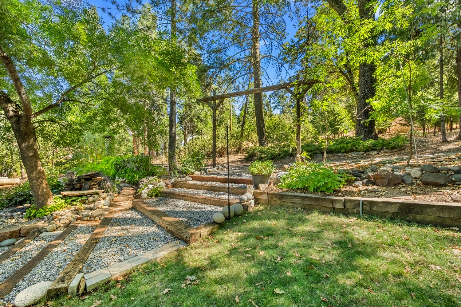 2920 Mace Road