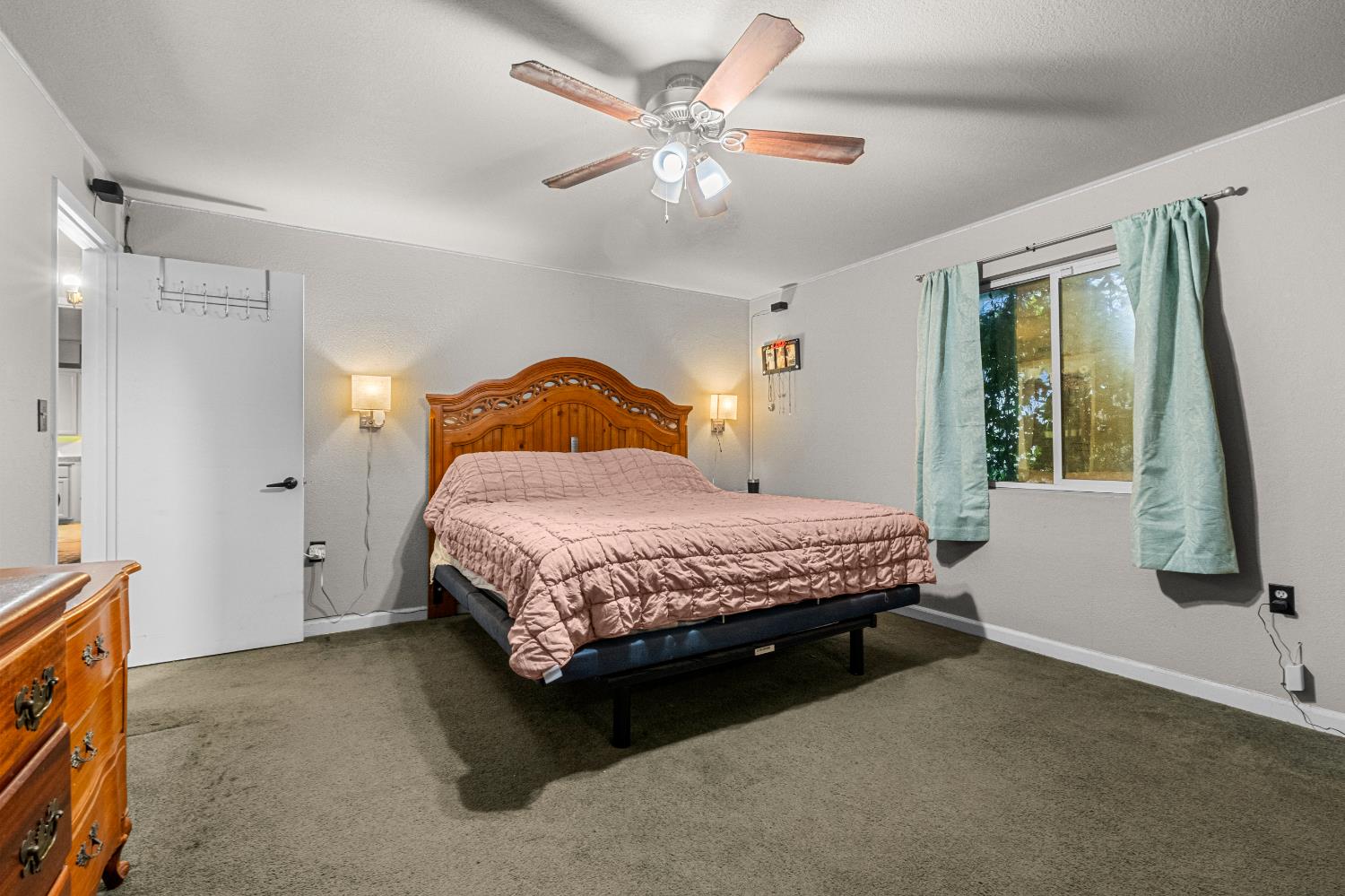 5620 Pony Express Court