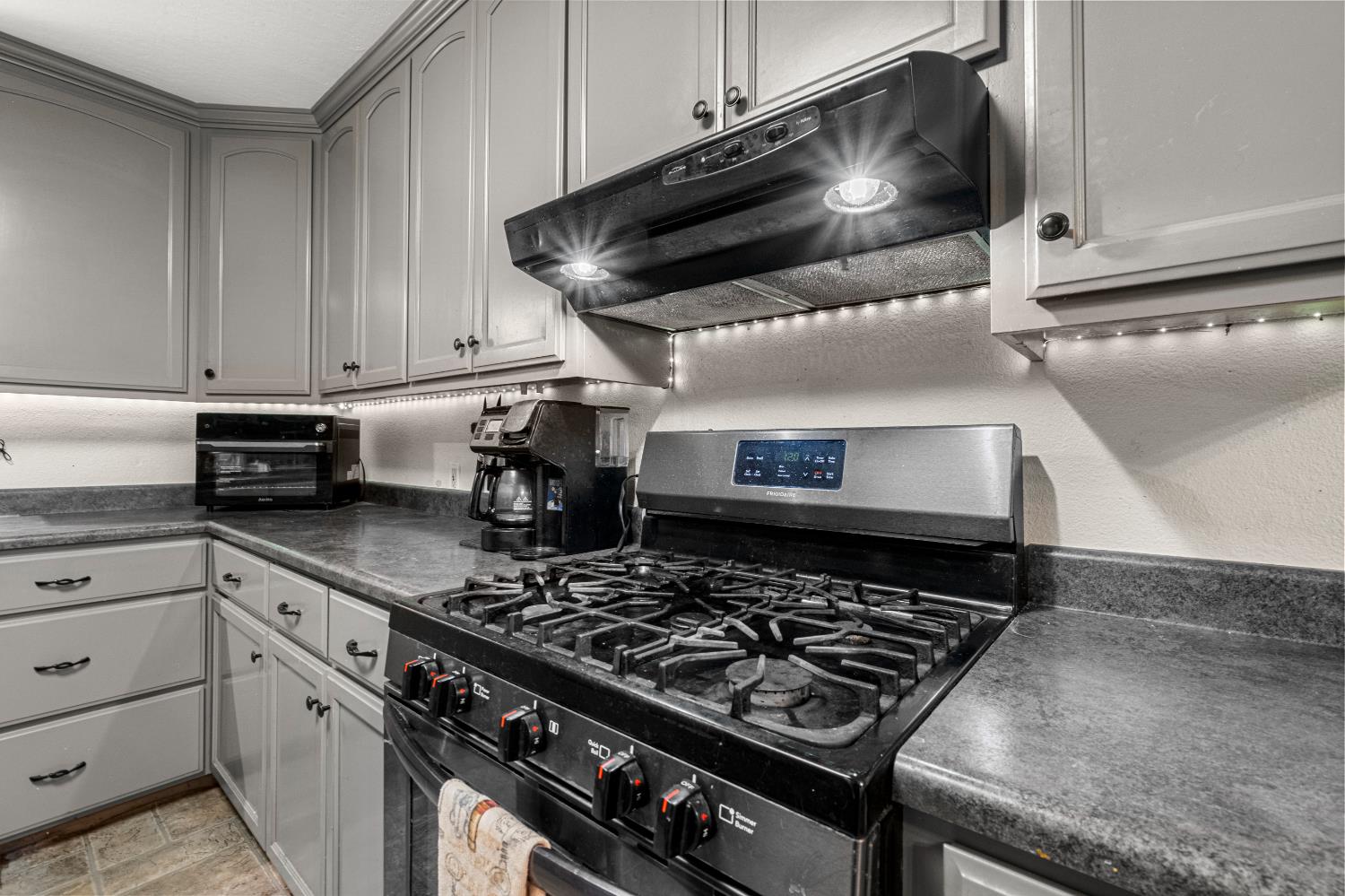 5620 Pony Express Court