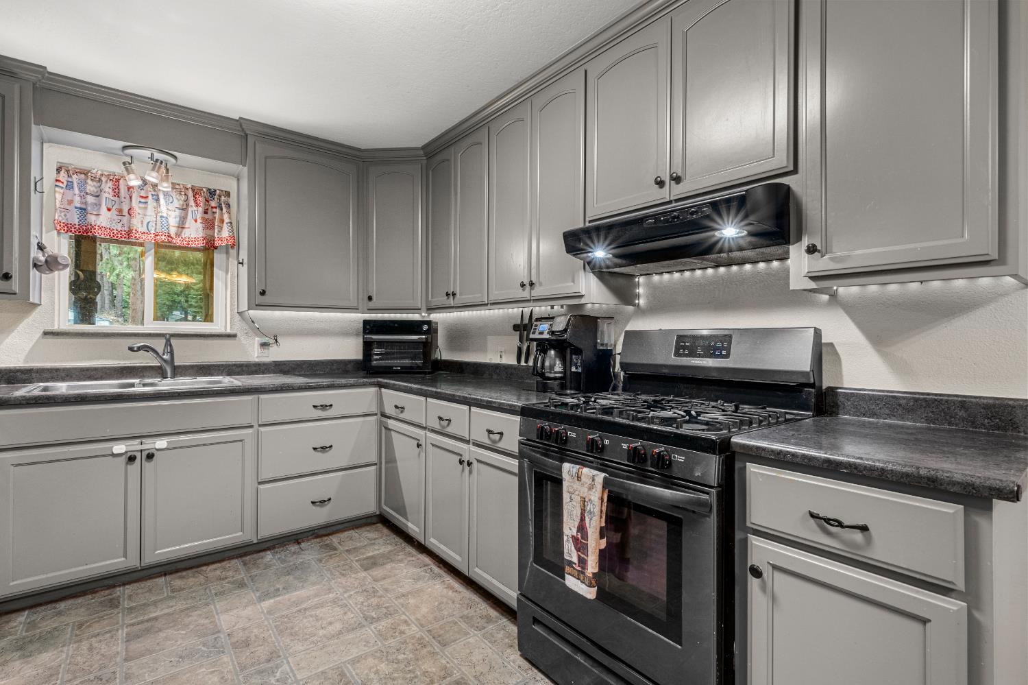 5620 Pony Express Court