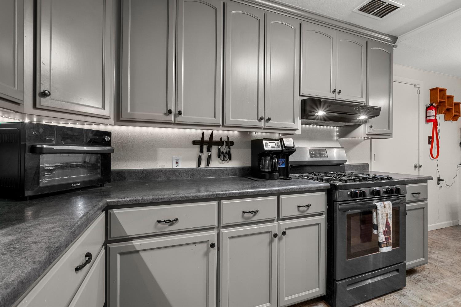 5620 Pony Express Court