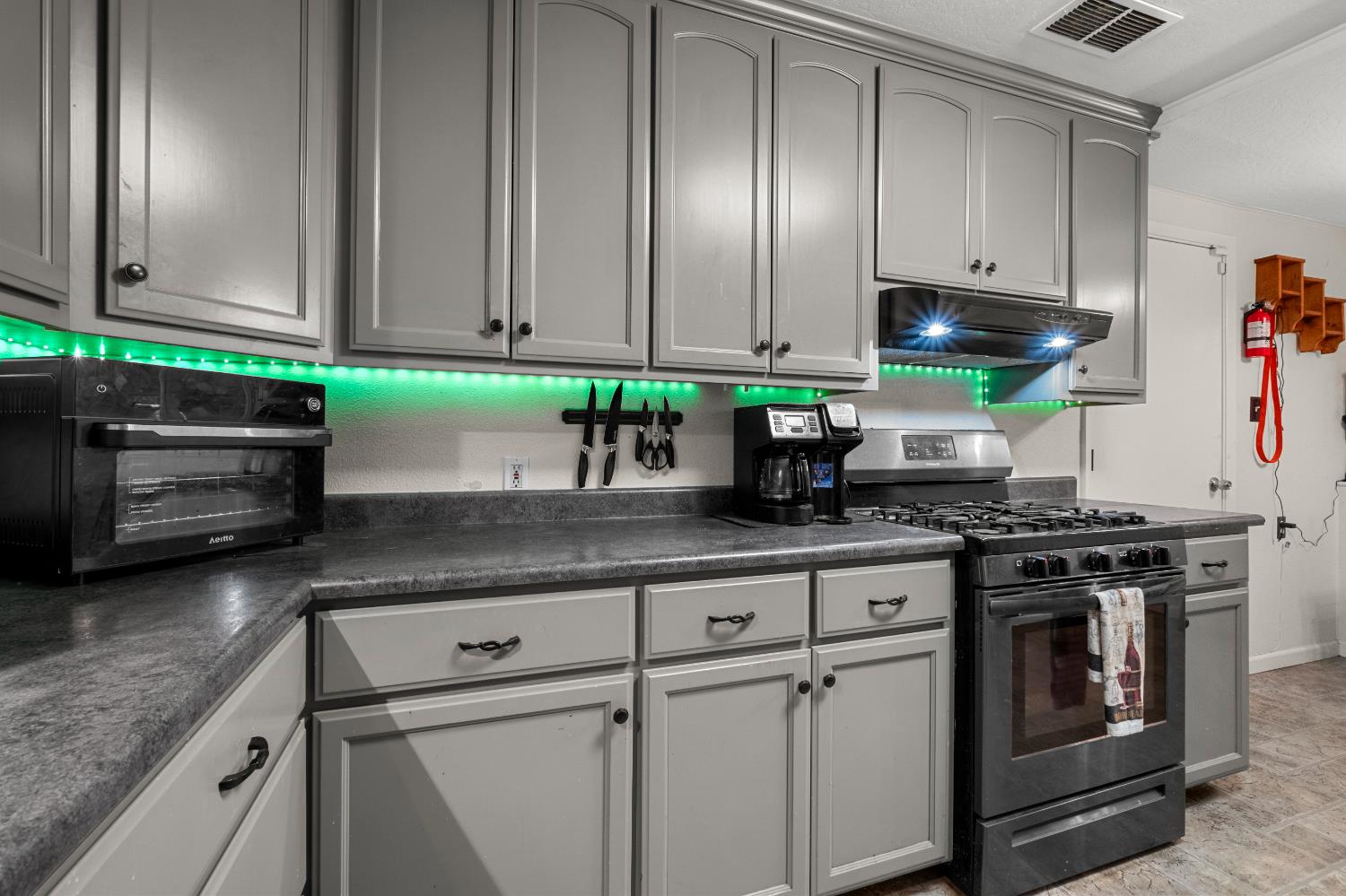 5620 Pony Express Court