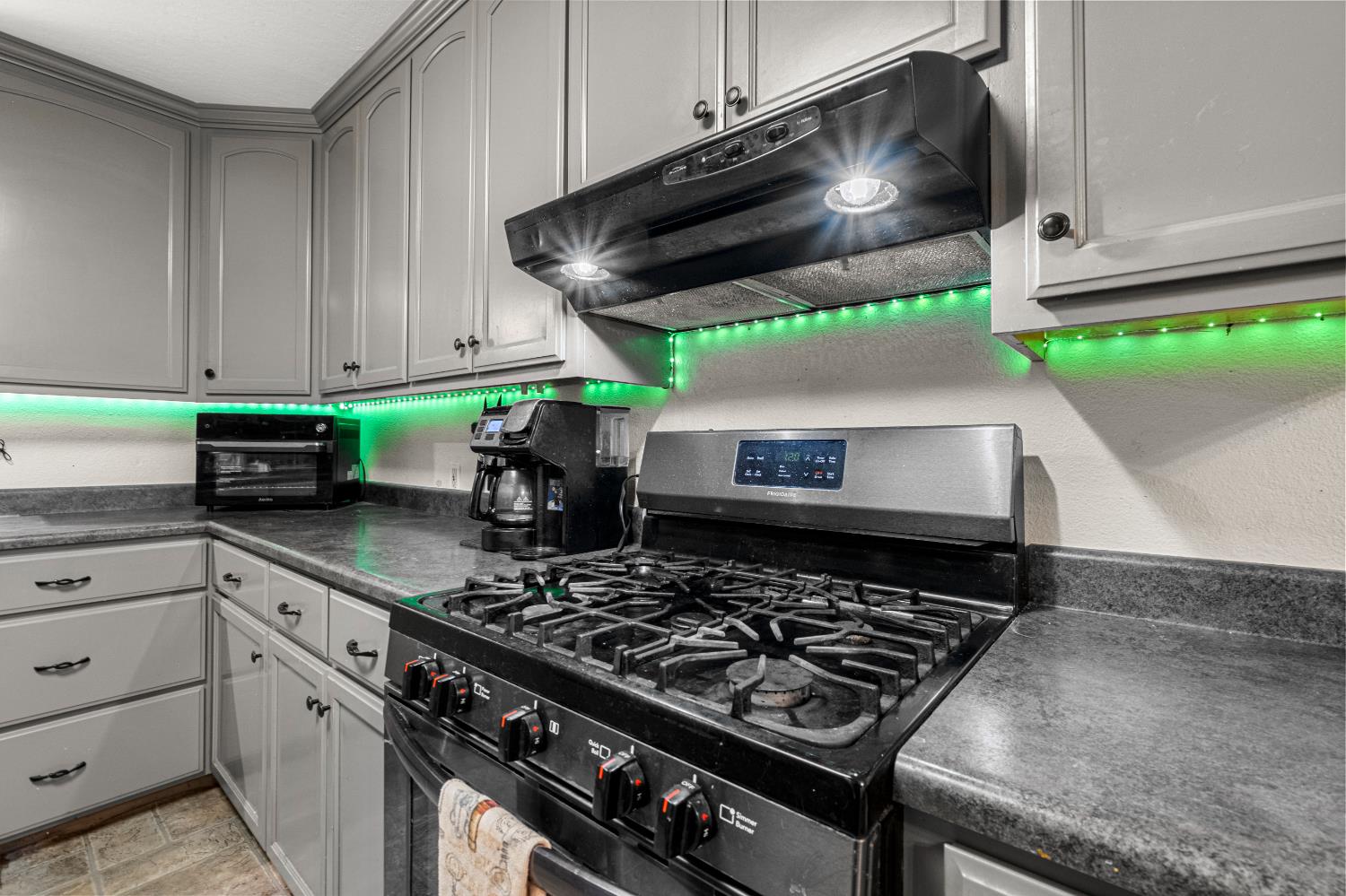 5620 Pony Express Court