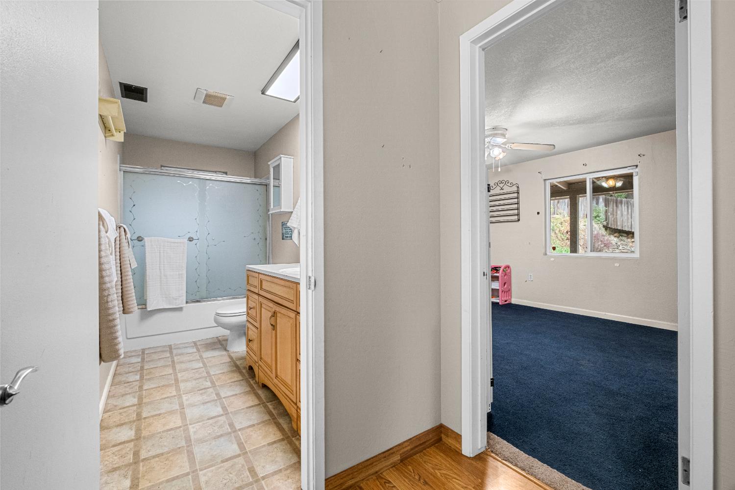 5620 Pony Express Court